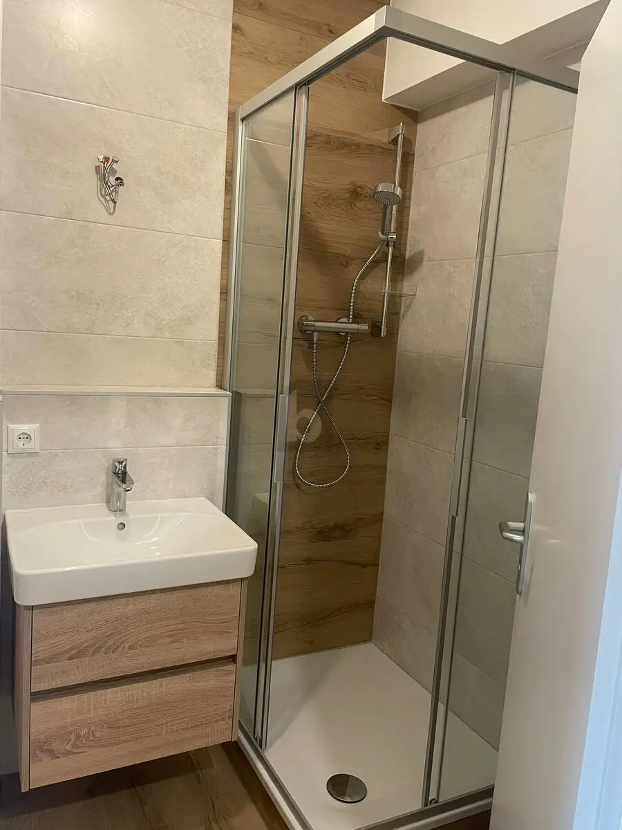 NEU RENOVIERTES WOHNJUWEL IN LINZ