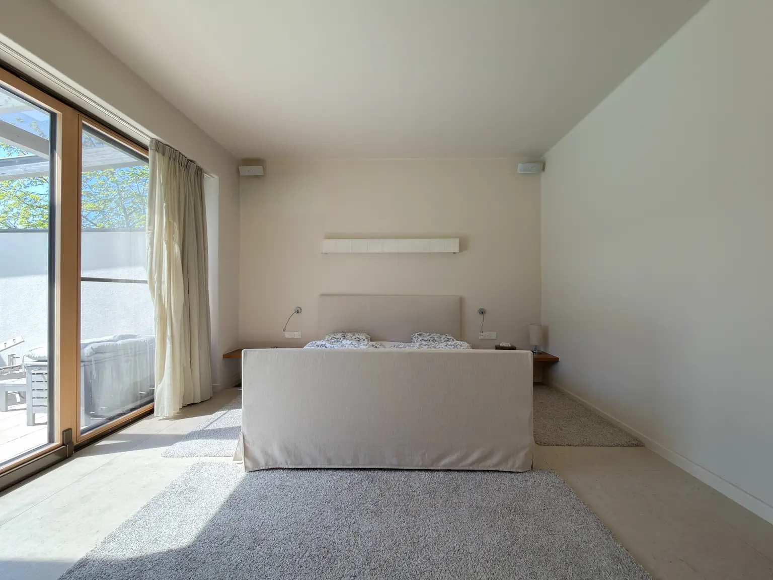 Architektur-Juwel am Neusiedler See: Wenn Großzügigkeit auf absolute Privatsphäre trifft!