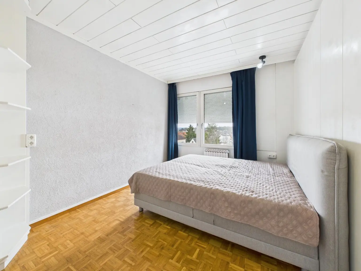 Schlafzimmer 2