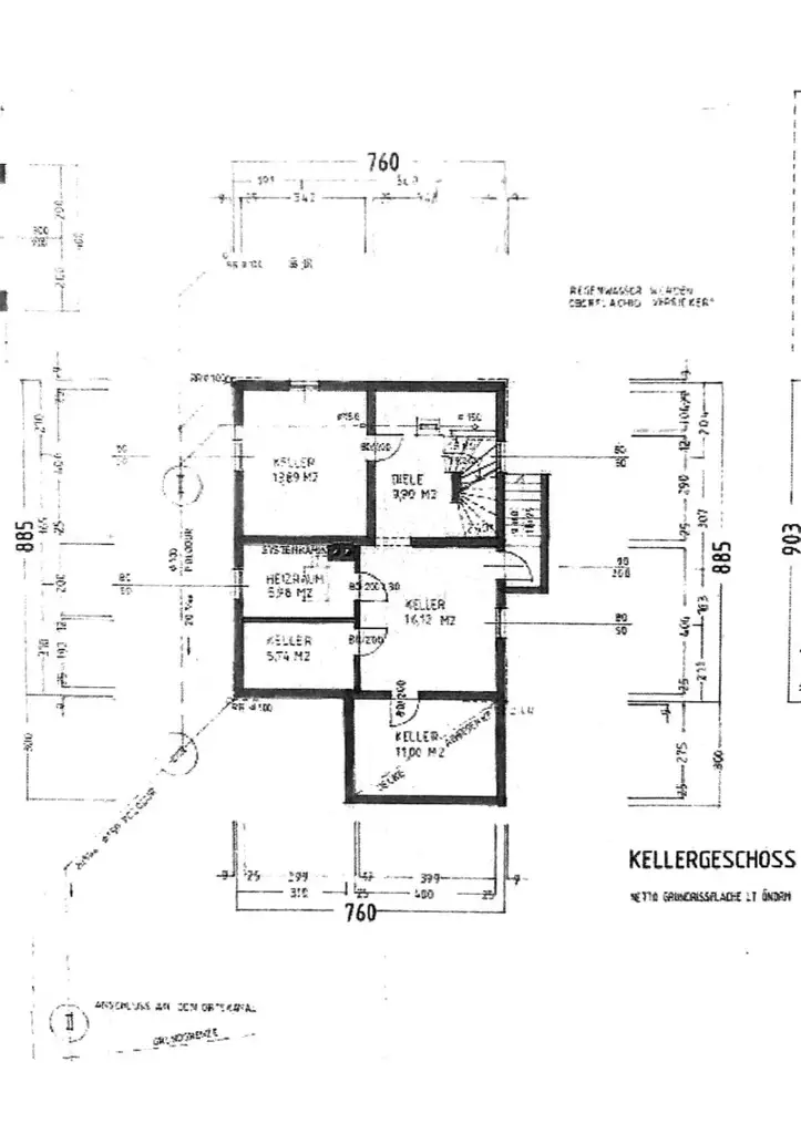 "Solides Haus mit Garten und Pool"