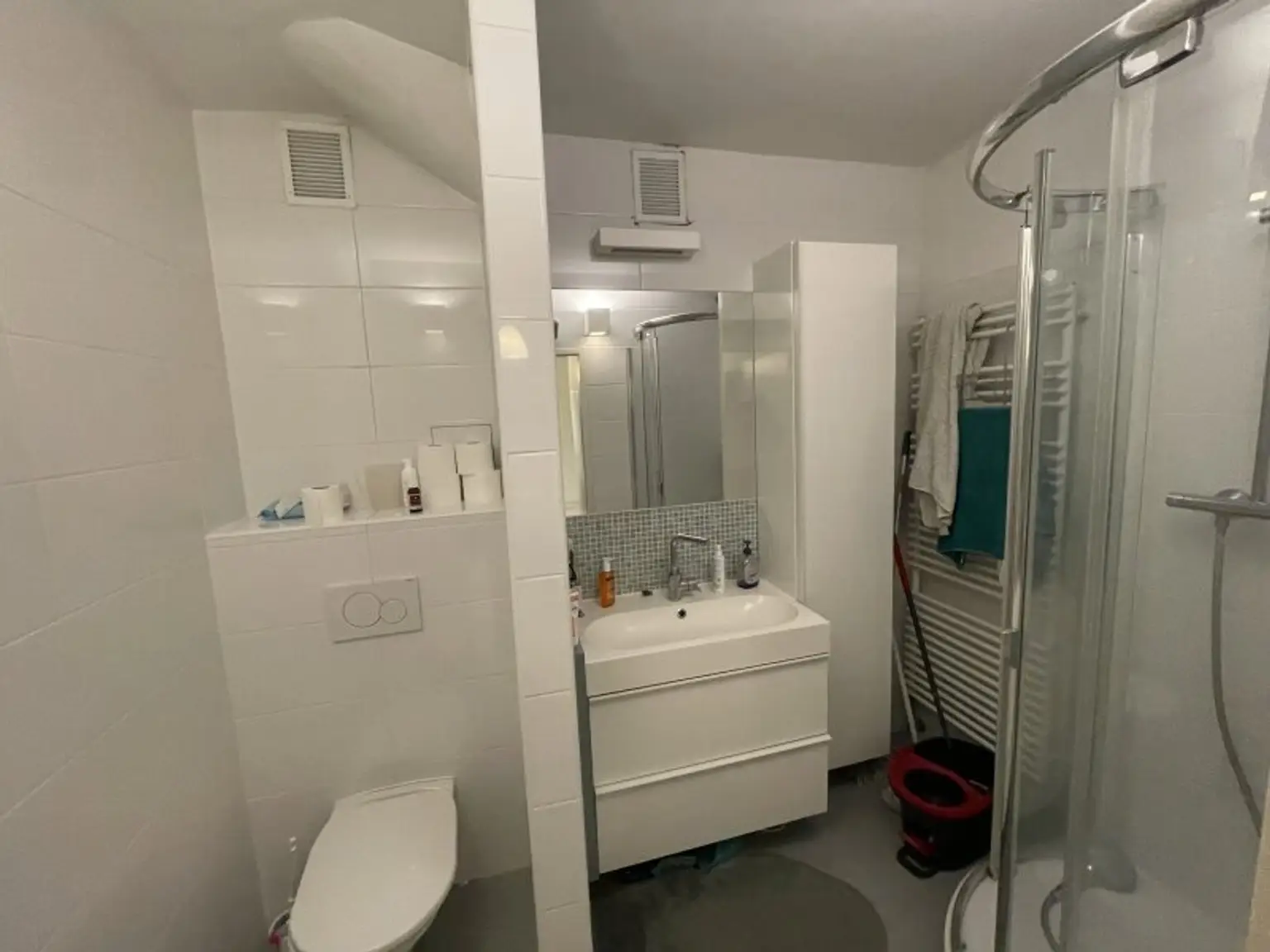 FURNISHED 3-ROOM APARTMENT NEAR DONAU-KANAL/SCHWEDEN-PLATZ -- QUIET LOCATION -- SUITABLE FOR SHARED FLATS!