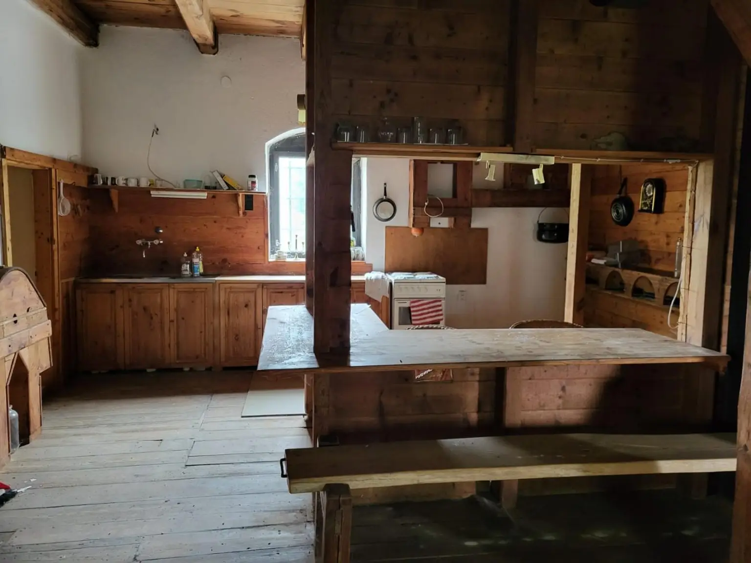 HISTORISCHE MÜHLE MIT EIGENER STROMVERSORGUNG IN SÜDUNGARN