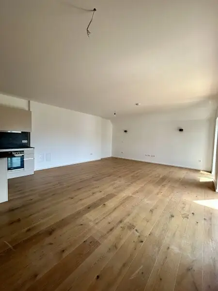Exklusive Dachgeschosswohnung mit Grün-Blick in Top-Lage - Luxusausstattung