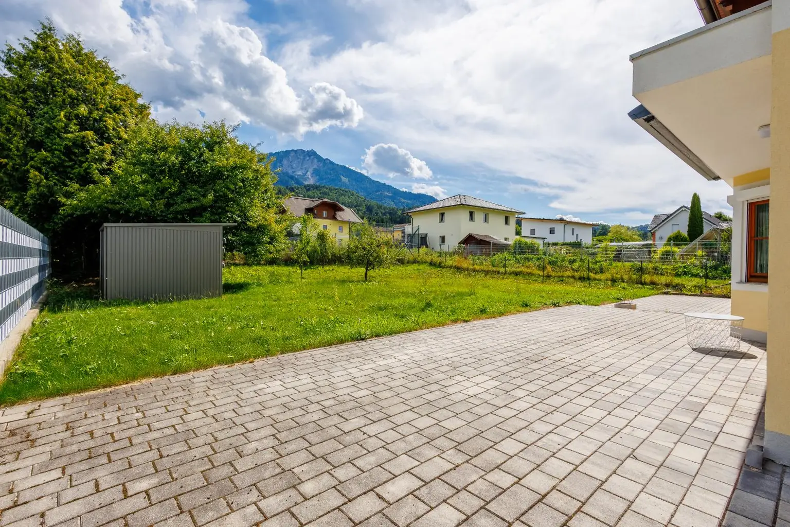 Attraktives Zuhause in Seenähe, durchdacht, hell, wertbeständig