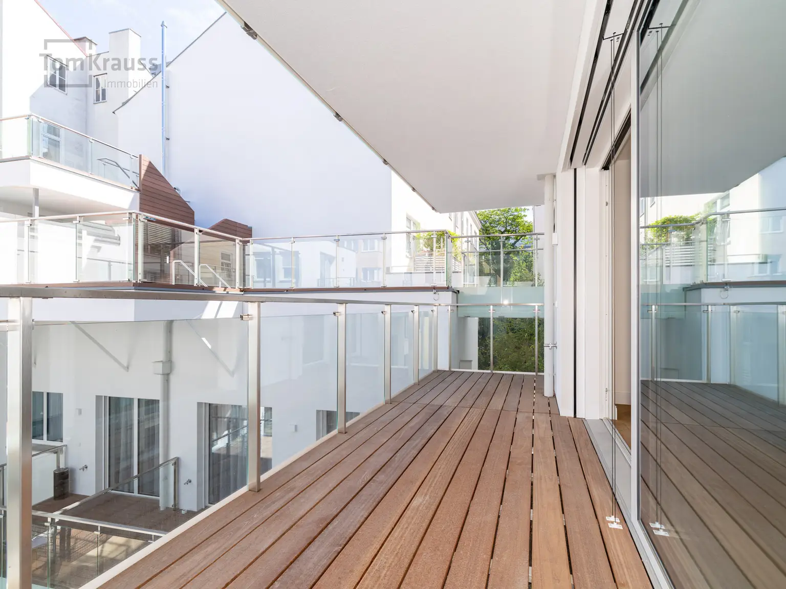 Großer Balkon