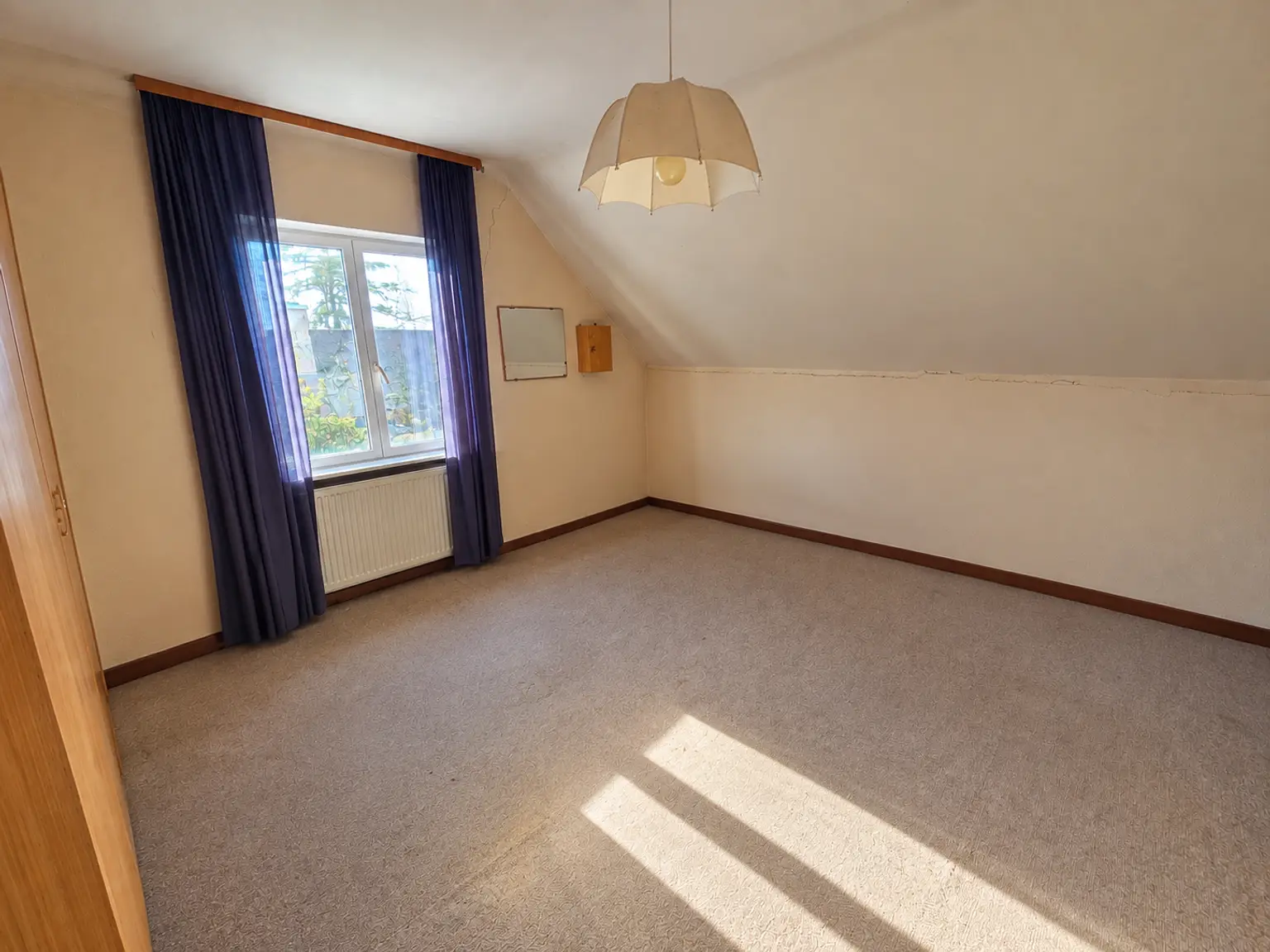 Zimmer 2 OG