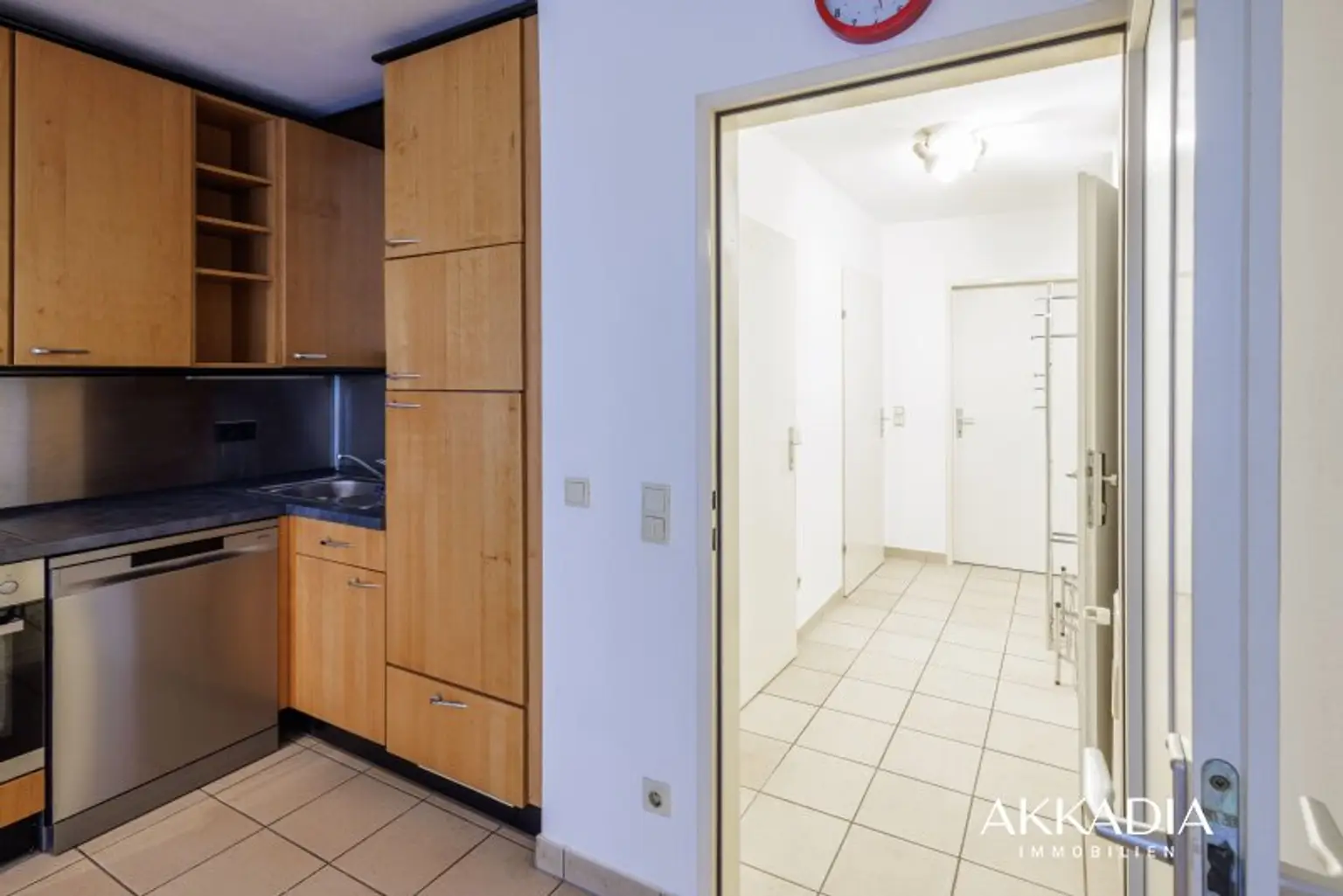 Ruhige 2-Zimmer-Wohnung mit Gartenblick und Garagenplatz