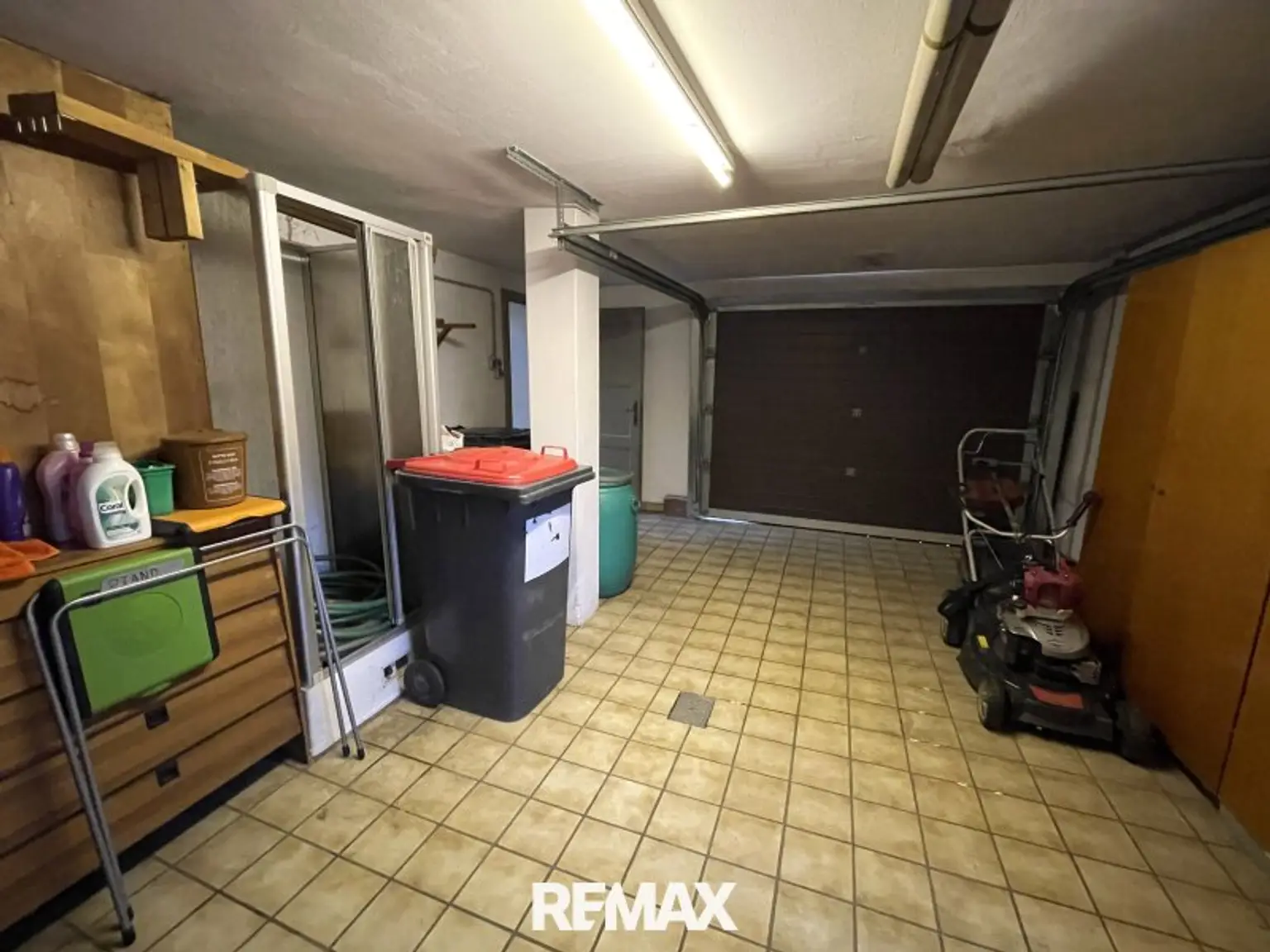 Garage KG