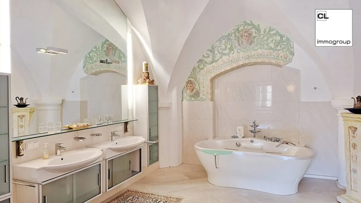 Exklusives Wohnen im Schloss Mondsee mit Badeplatzmitnutzung!