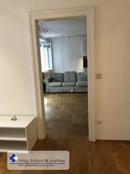 Ruhige , moderne  2 Zimmer für Single und Paare