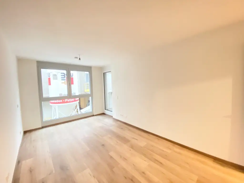 3 Zimmer Loggiawohnung +   - ERSTBEZUG = DAS LAURENZ = 2 bedroom apartment+loggia