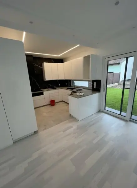 Einfamilienhaus mit Pool 15 Minuten von Wien