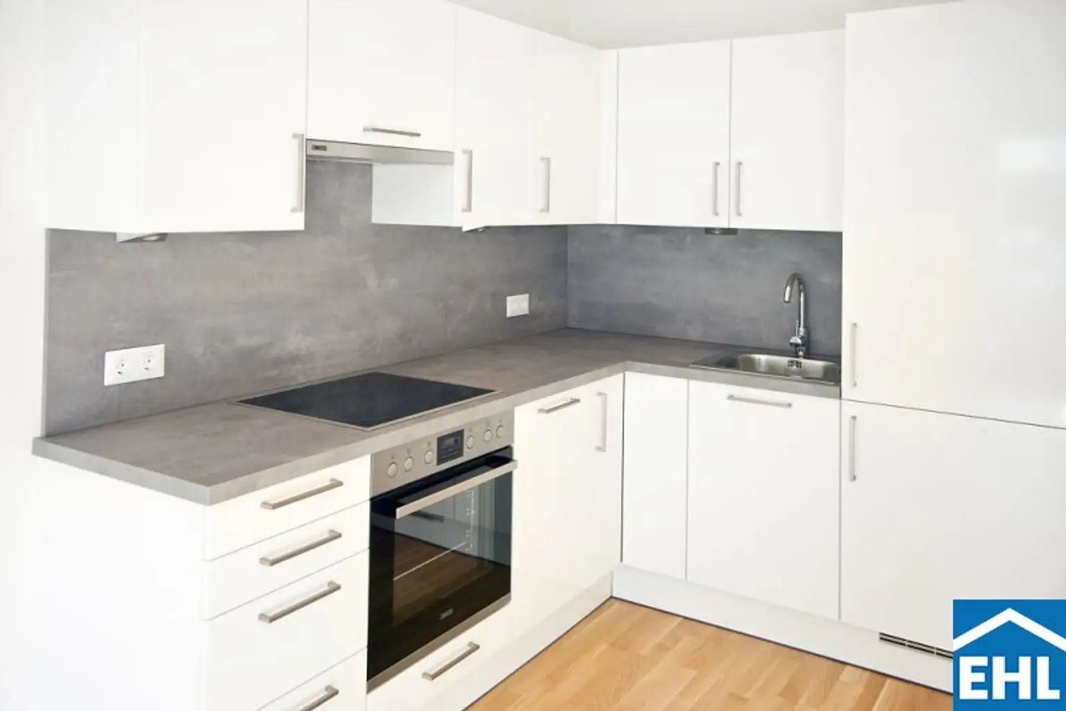 Wunderbare 2 Zimmerwohnung mit Loggia