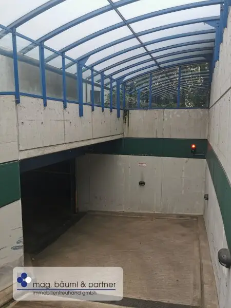 idealer Garagenplatz in Alt Hietzing sucht einen passenden Mieter