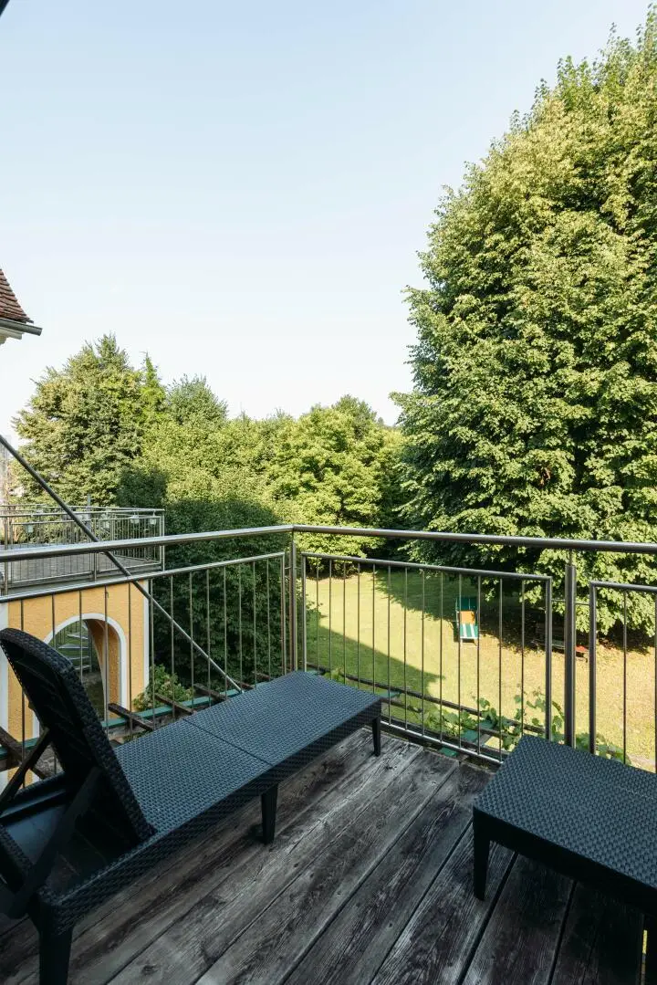 Historisches Herrenhaus mit vielfältigem Potenzial - nur 30 Minuten von Graz