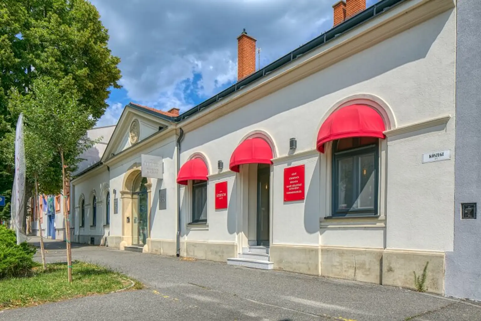 +++ Historischer Immobilienkomplex im Herzen von Sopron mit vielseitigem Entwicklungspotenzial +++