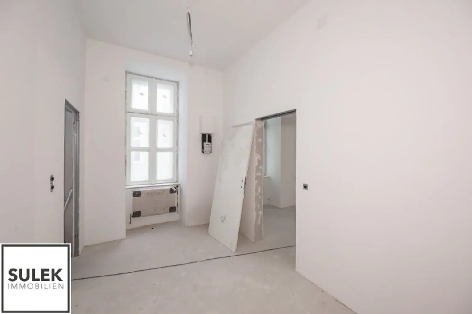 ruhige, sanierte 2 Zimmer Wohnung mit Balkon in den Innenhof nähe Augarten/Prater ~ Fugbachgasse 7