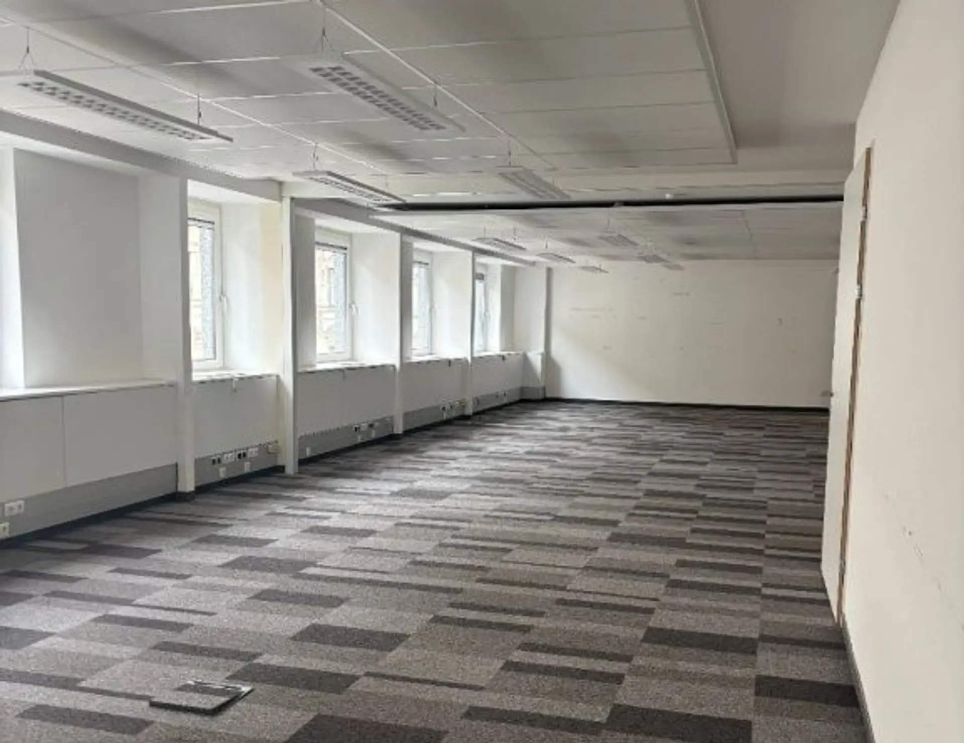 1060 Wien, Gumpendorfer Straße 19-21 5.OG innen 2