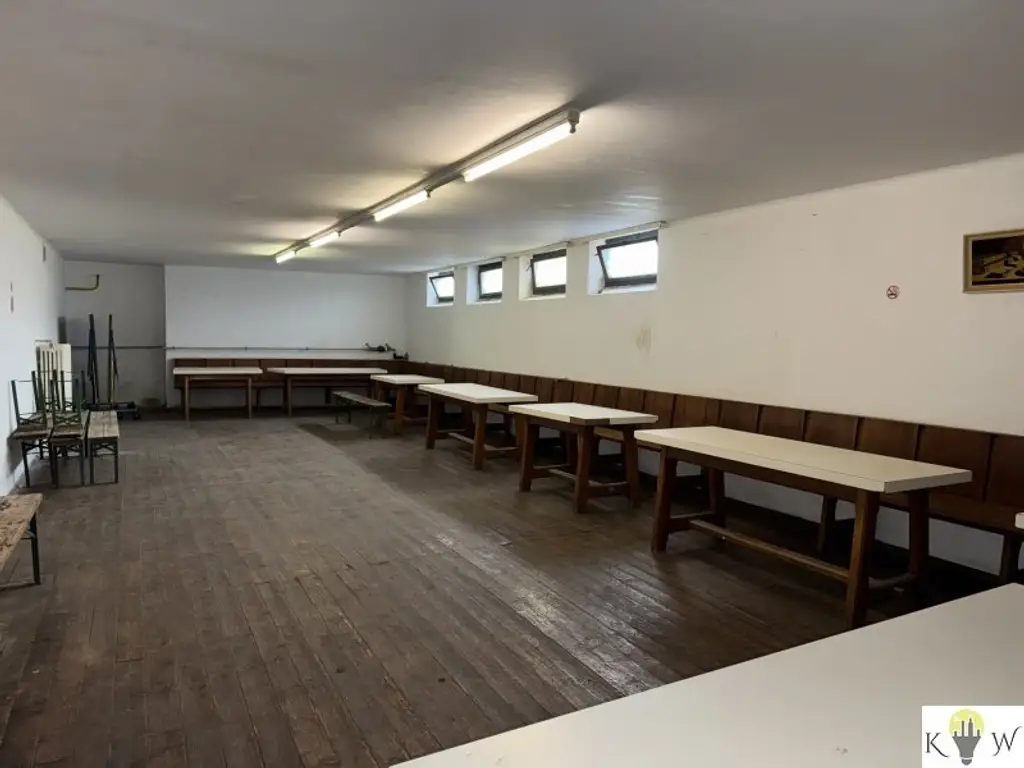 Großzügige Liegenschaft mit vielseitigem Entwicklungspotential in zentraler Lage von Andau