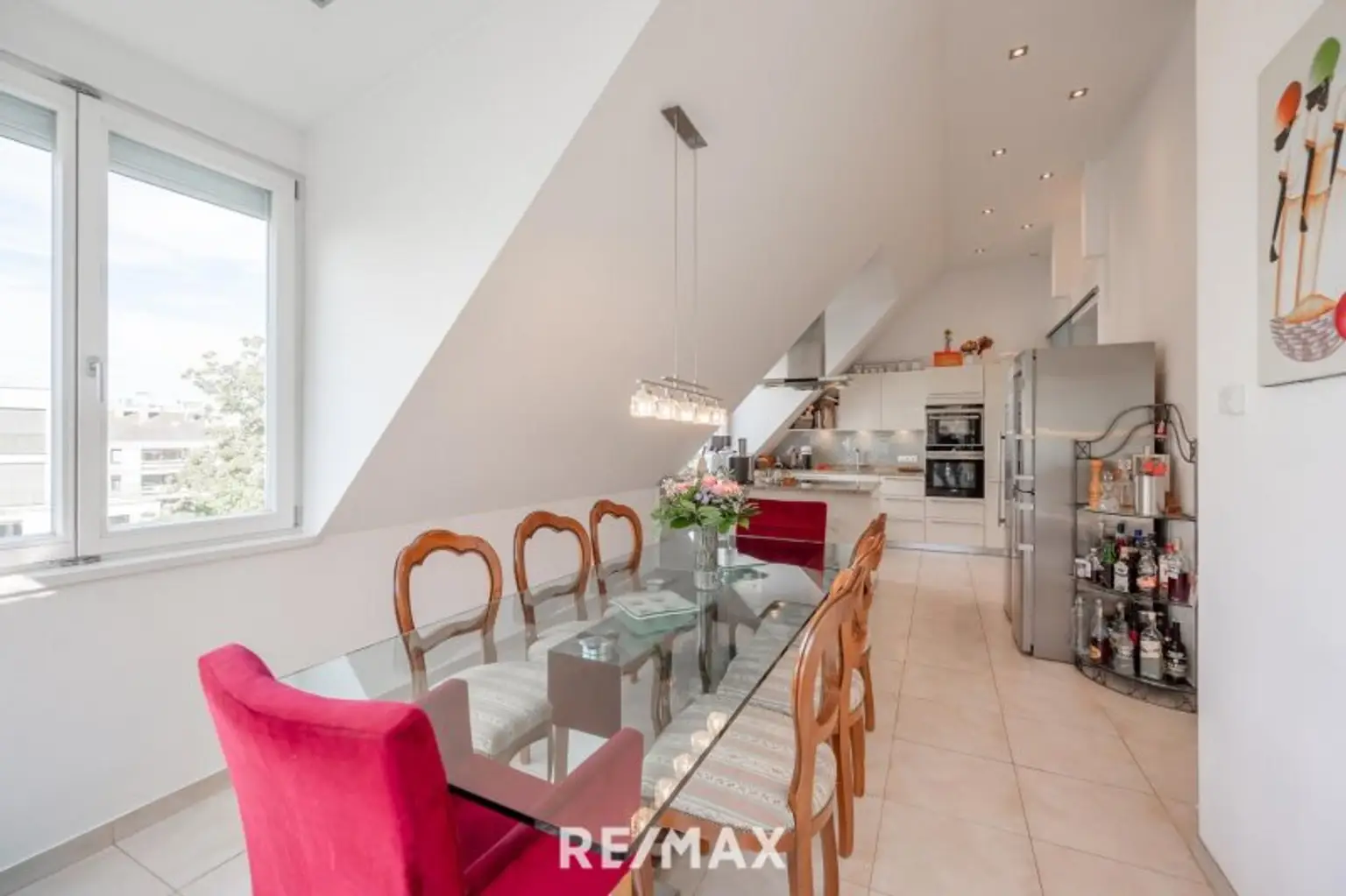 Seltene Gelegenheit in Döbling! Zentrales Luxus-Penthouse mit vier Dachterrassen und Pool