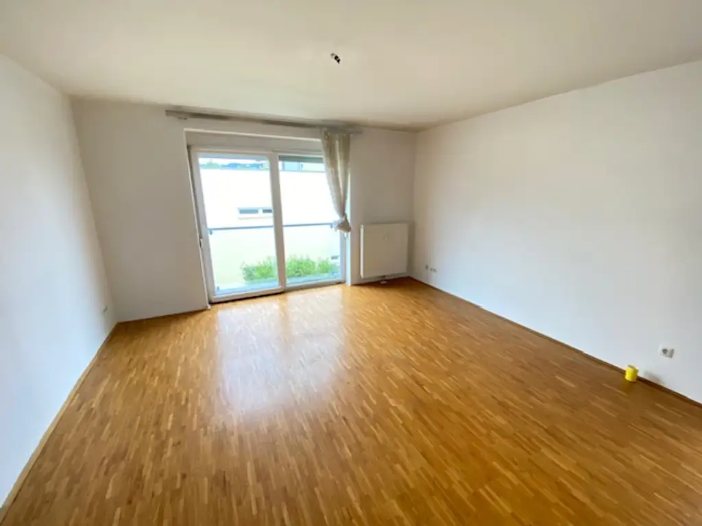 3 ZIMMERWOHNUNG MIT TERRASSE IN MITTERTREFFLING