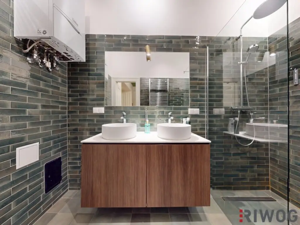 Wohnung mit touristischer Widmung nahe Schloss Schönbrunn | Prunkvolles 3-Zimmer Altbauapartment mit Loggia I 360° Rundgang