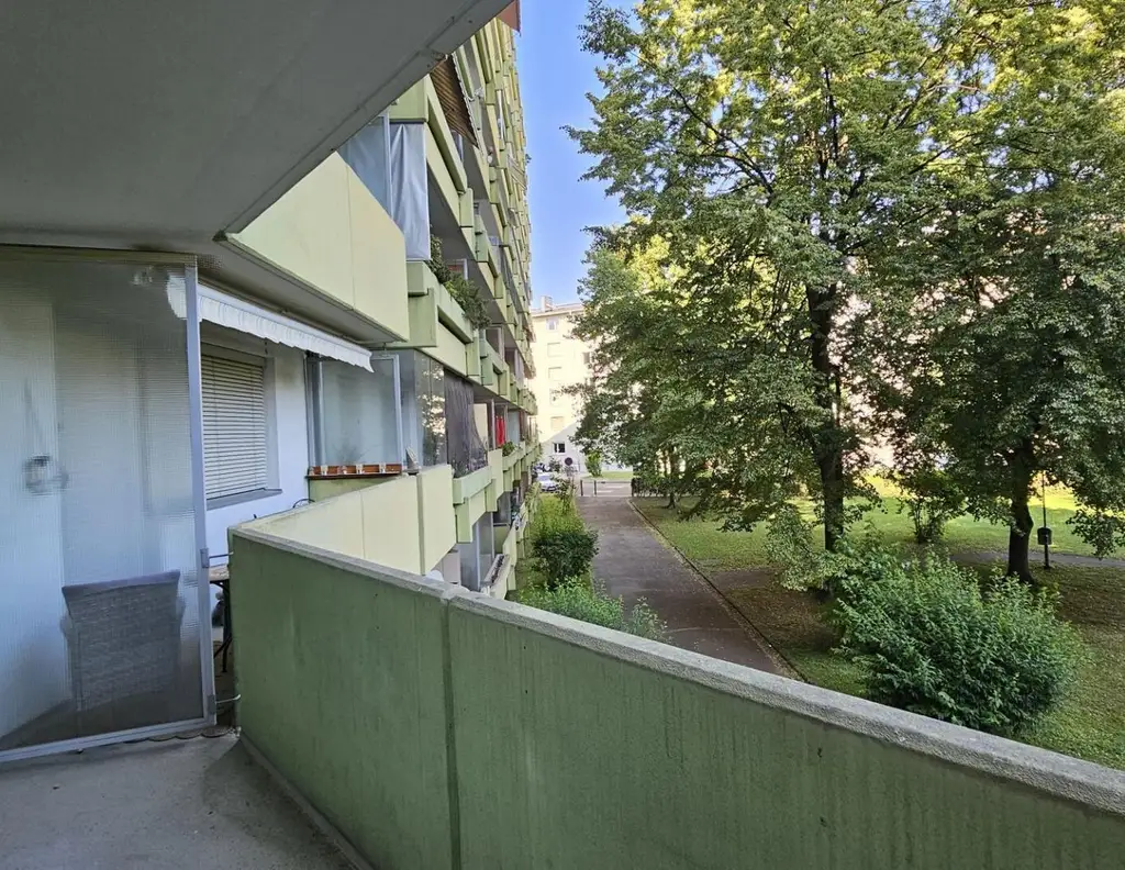Großzügige 1,5 Zimmerwohnung, getrennte Küche - inkl. Heizkosten und Warmwasser