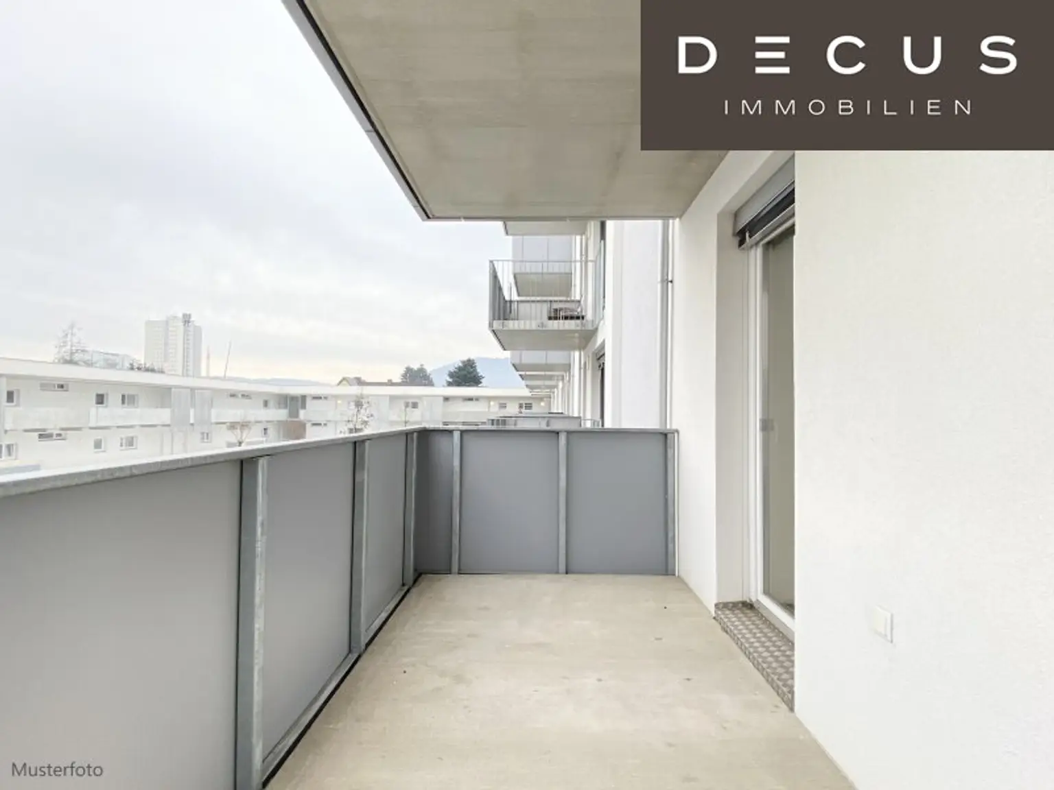 | DREI-ZIMMER | ULMENHOF | DACHTERRASSE