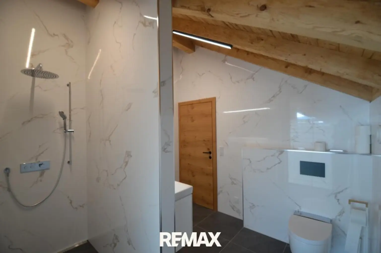 Badezimmer OG