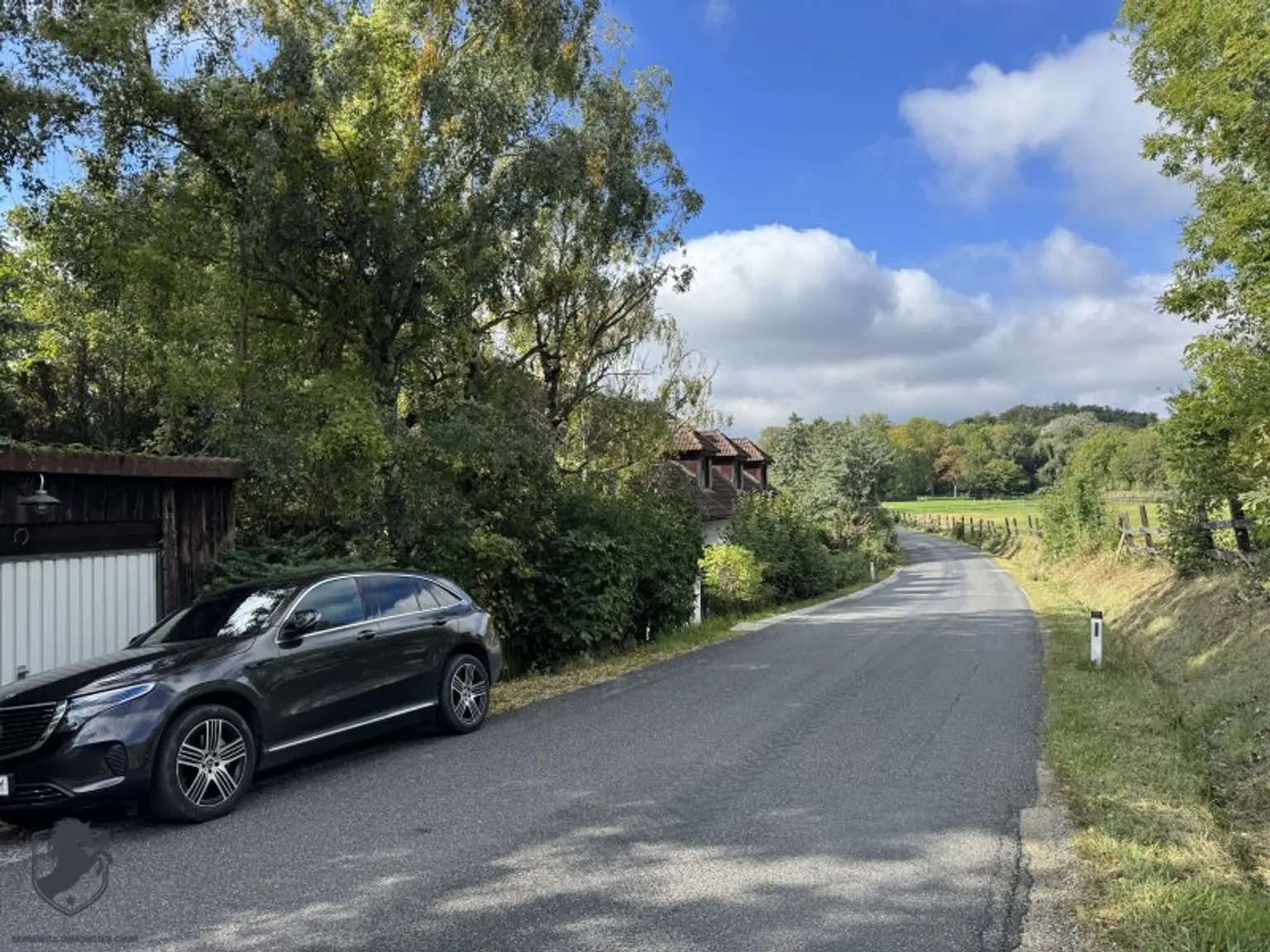 Einfamilienhaus mit großem Keller und traumhaftem Wald-Blick