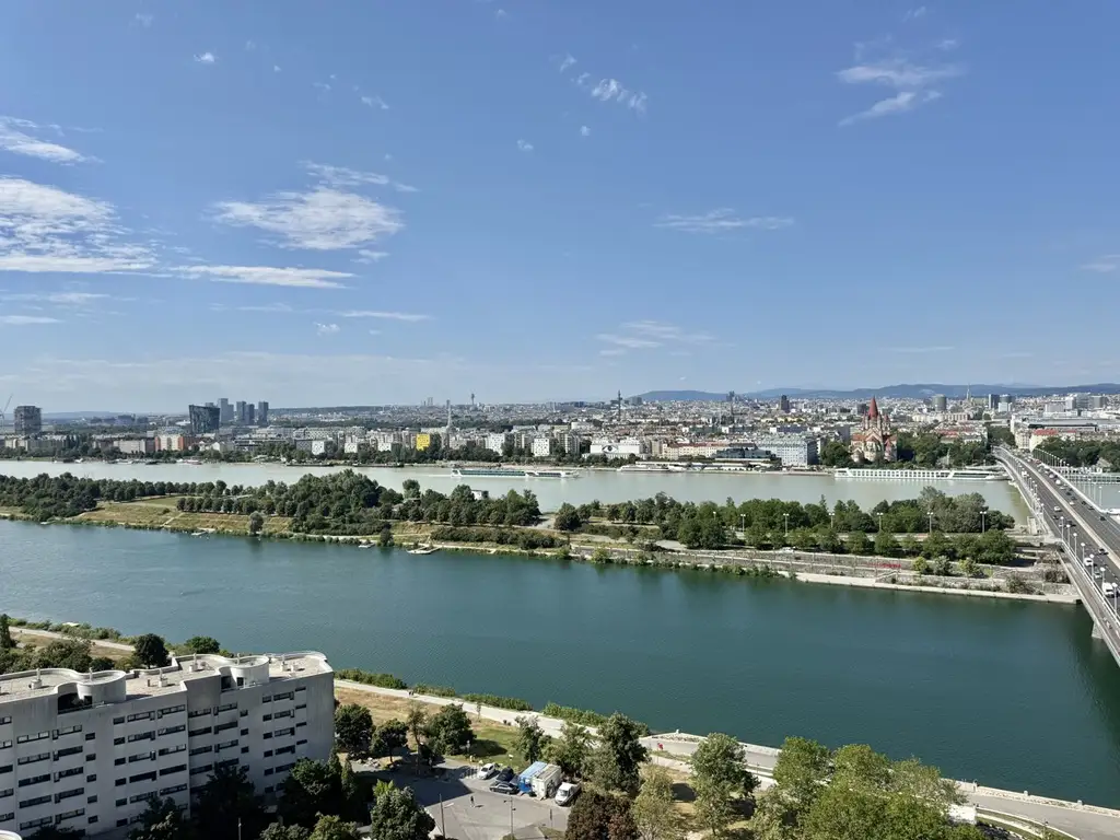 All in Miete - Doorman, Gym, Pool UND den schönsten Ausblick auf Stephansdom, Prater & Neue Donau