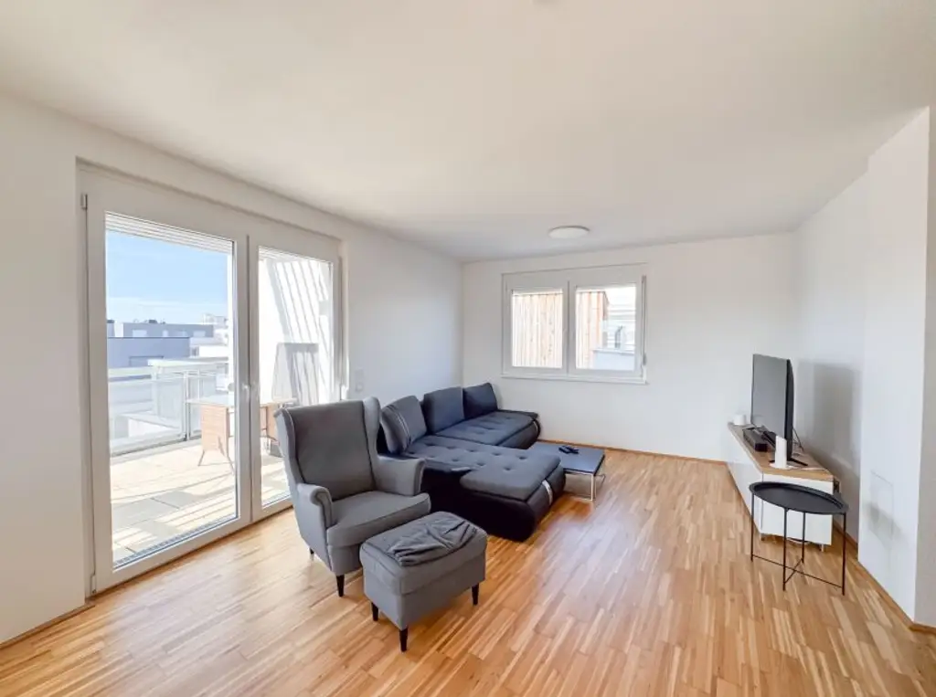 Exklusive 3-Zimmer-Maisonette mit traumhafter Terrassenfläche im Zentrum von Schwechat