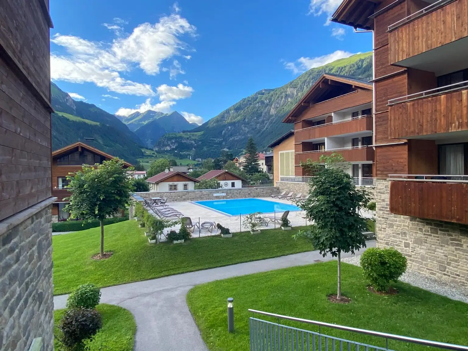 Alpiner Wohntraum -  charmante Ferienwohnung im "AlpinPark"