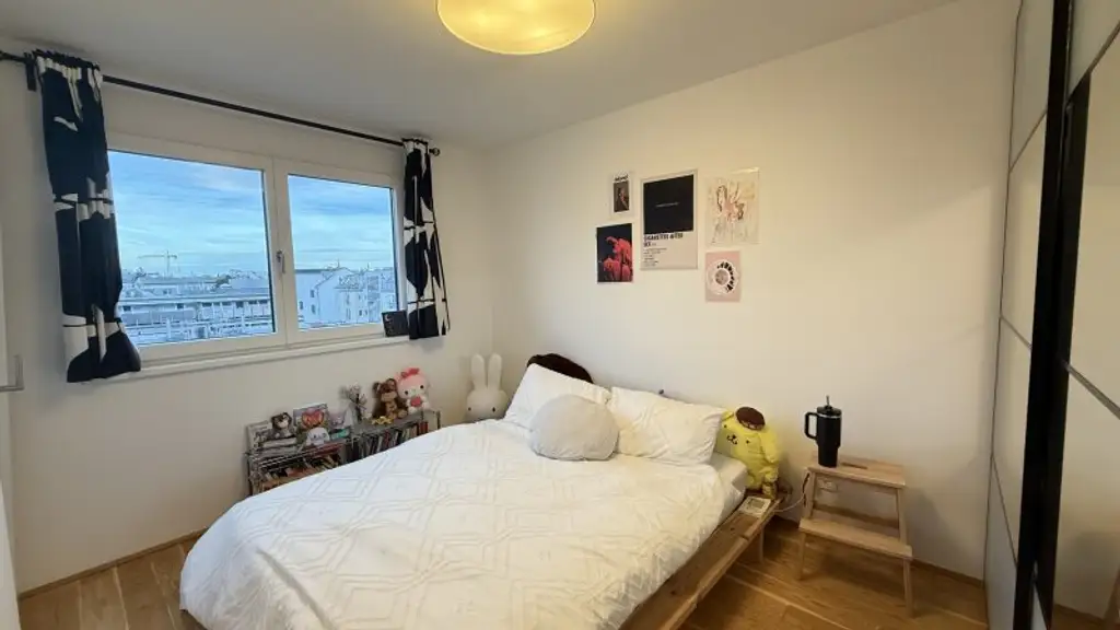 Neuwertige 2-Zimmer-Wohnung mit südöstl. Balkon und opt. Garagenstellplatz!
