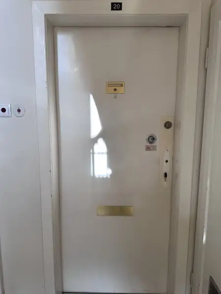 Traumhafte Familienwohnung mit Sanierungspotenzial in TOPLAGE