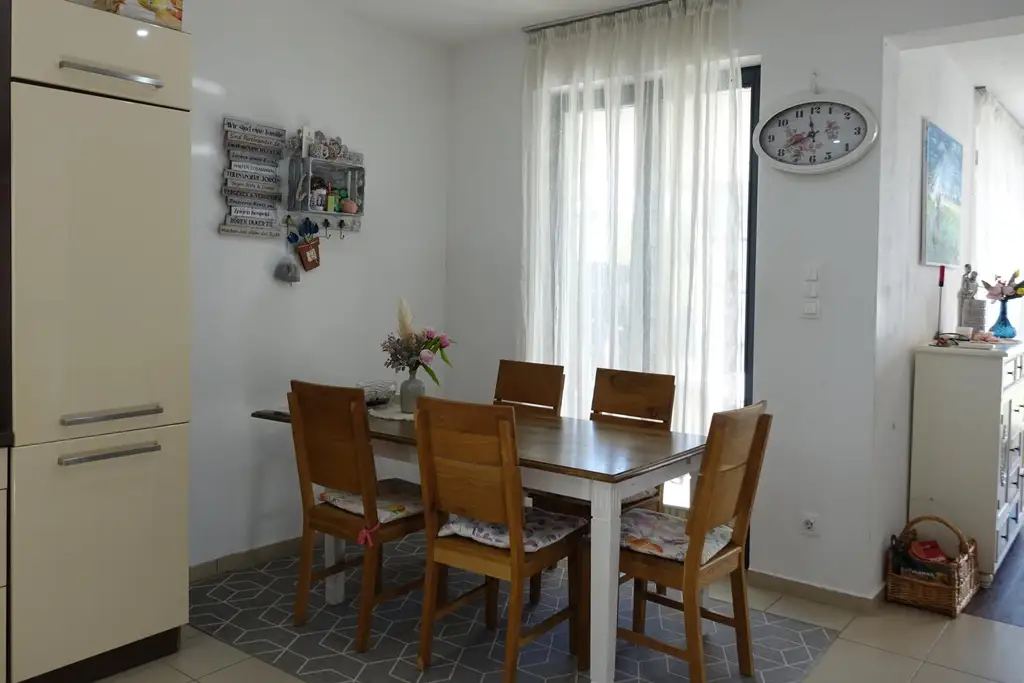 Wohnen mit bester Aussicht und schönem Garten in Schachendorf!