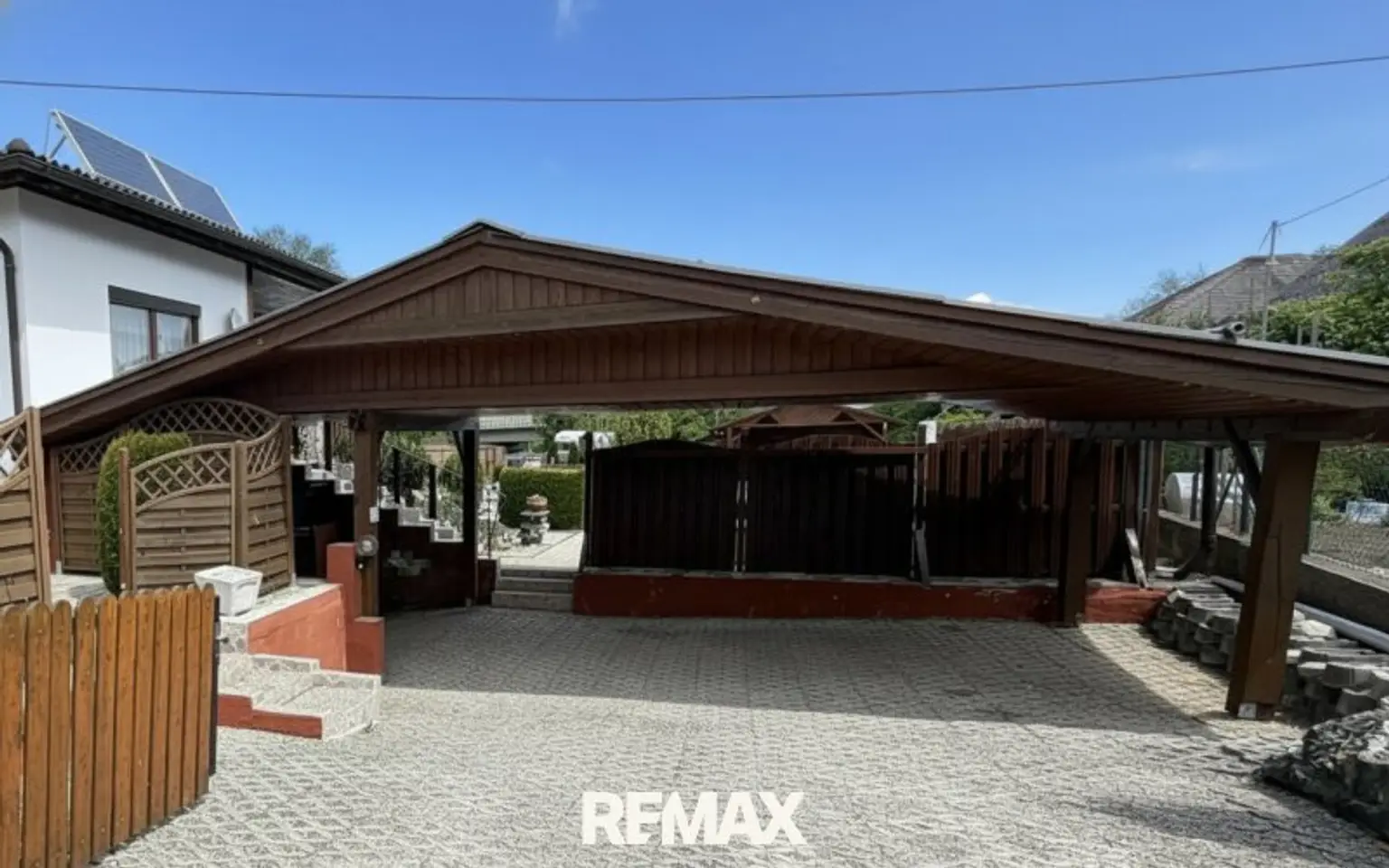 Carport