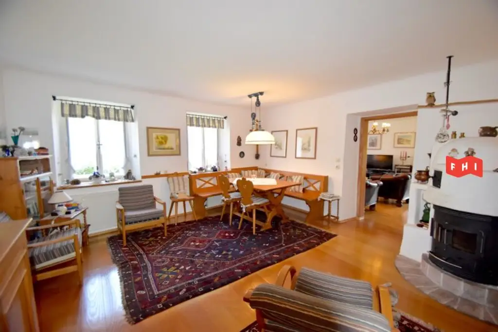 Bauernhausidylle im Wienerwald nahe dem Naturpark Föhrenberge