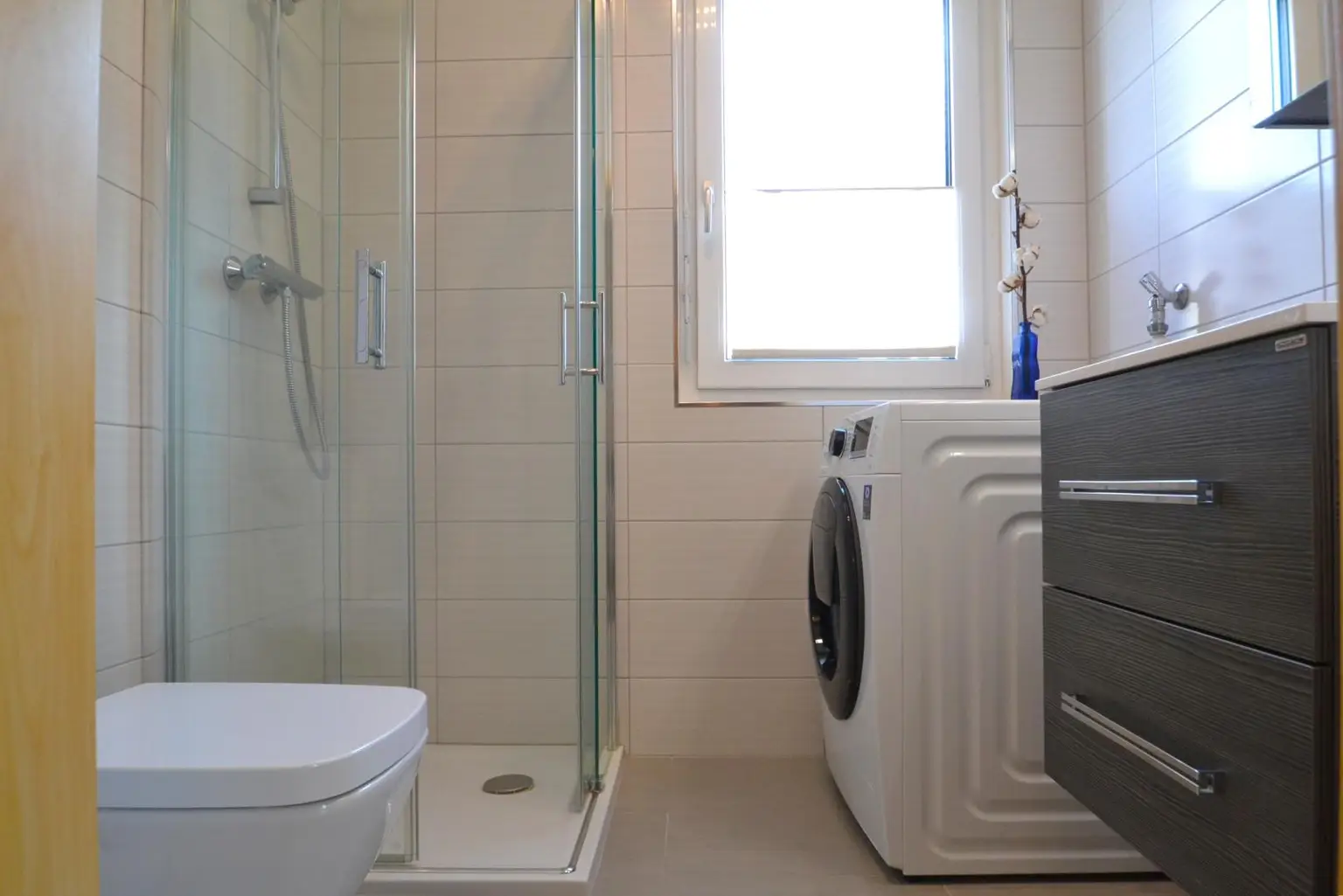 Duschbad im Erdgeschoß
