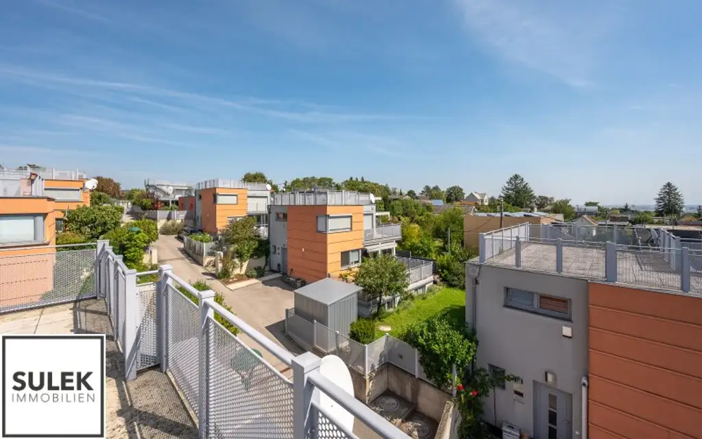Einfamilienhaus in absoluter Traumlage am Schafberg // Dachterrasse mit Weitblick über die Stadt!