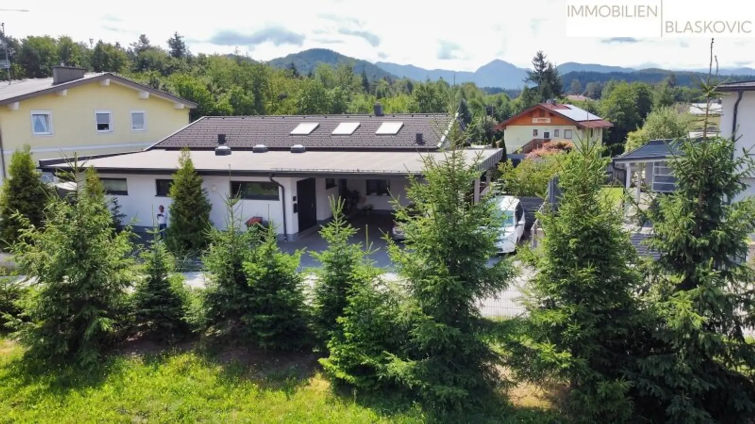 Neuwertiger Bungalow am Klopeiner See
