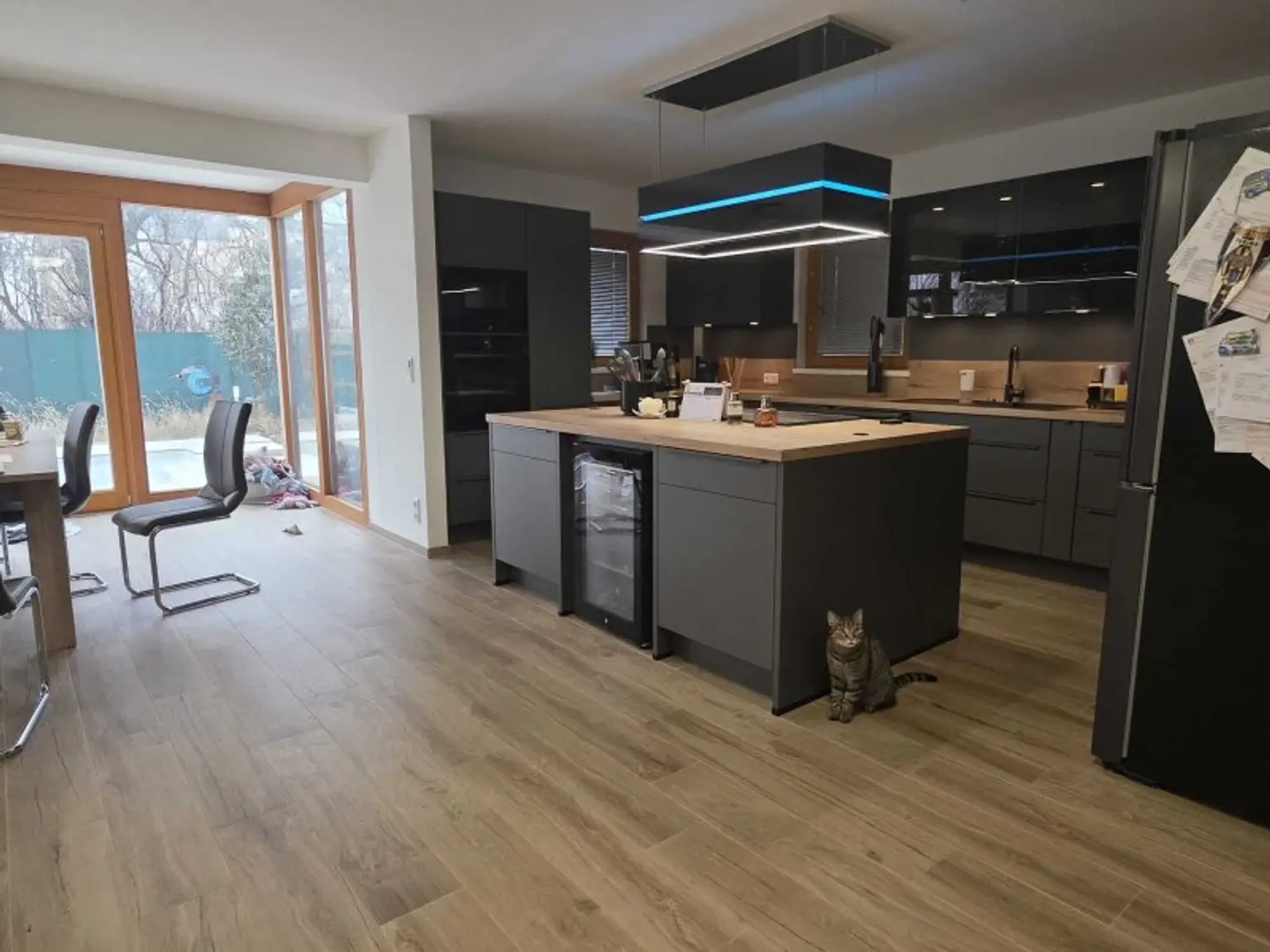 Idyllisches Einfamilienhaus in Gänserndorf: 5 Zimmer, Pool, Balkon & mehr!