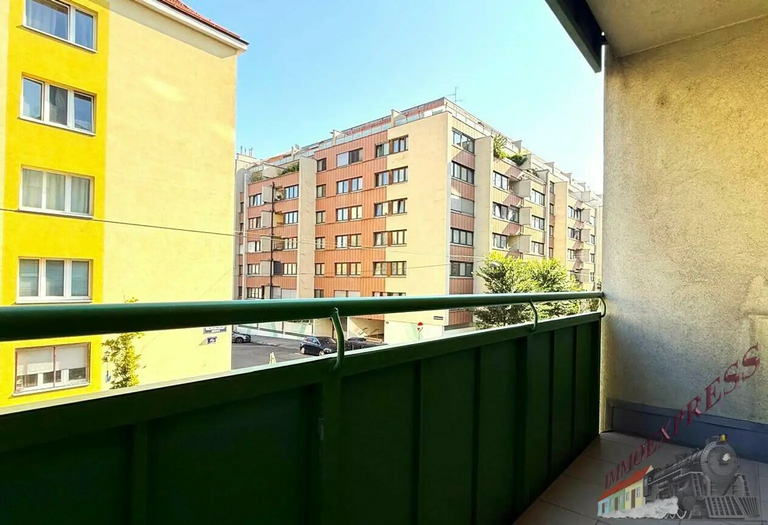 Balkon-Eigentumswohnung in infrastrukturell idealer Lage!