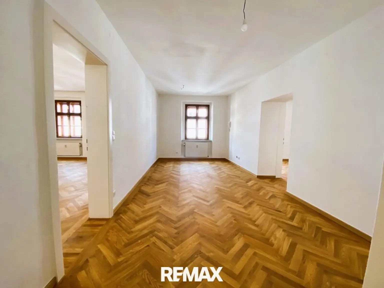 2 Durchgangszimmer B2