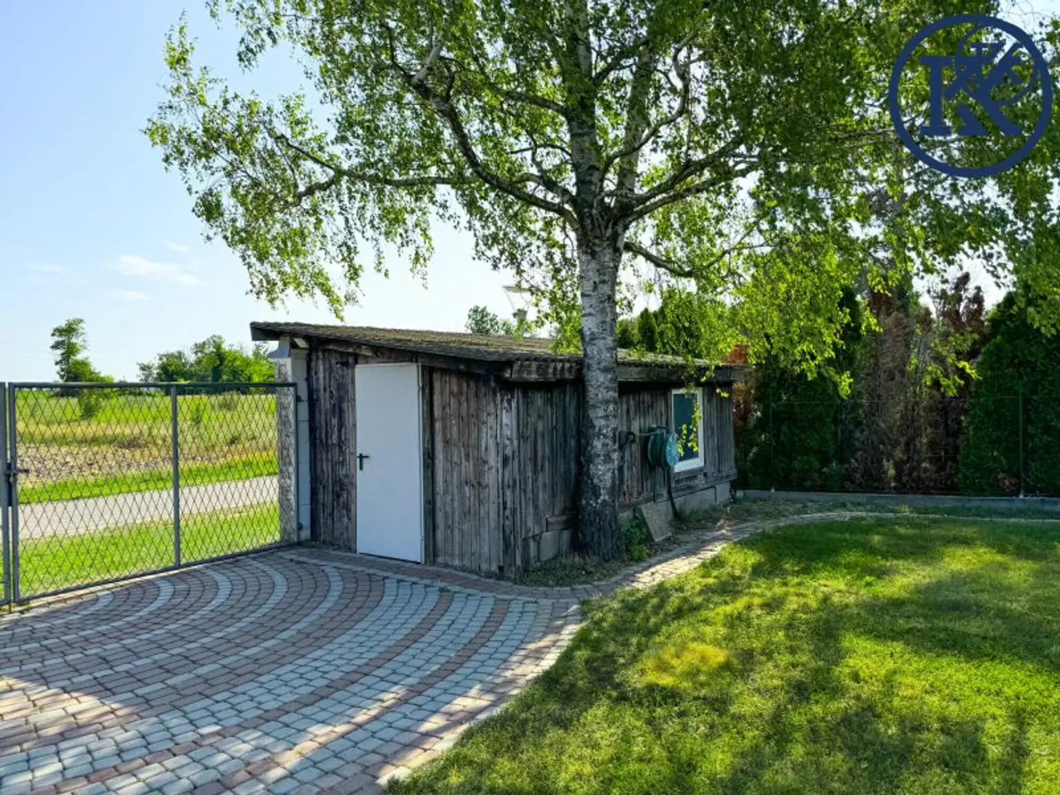 Gartengerätehütte