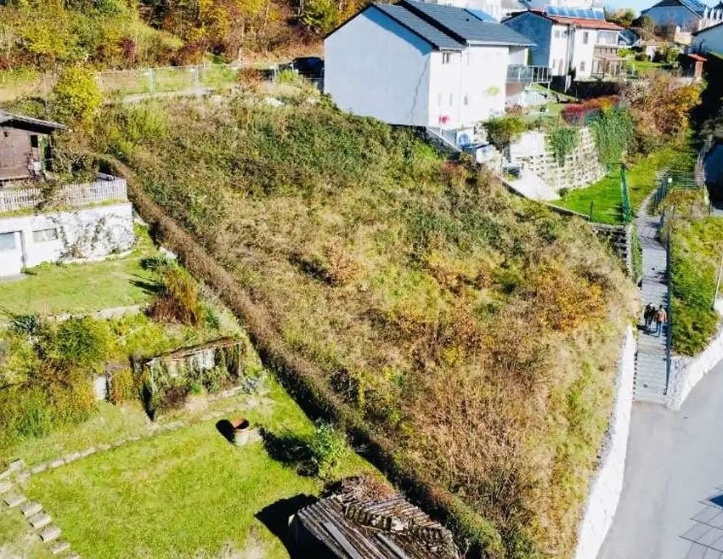 Exklusives Grundstück mit Panoramablick - Stadtnah - Für Ihren privaten Wohntraum oder für Bauträger als Doppelhausprojekt