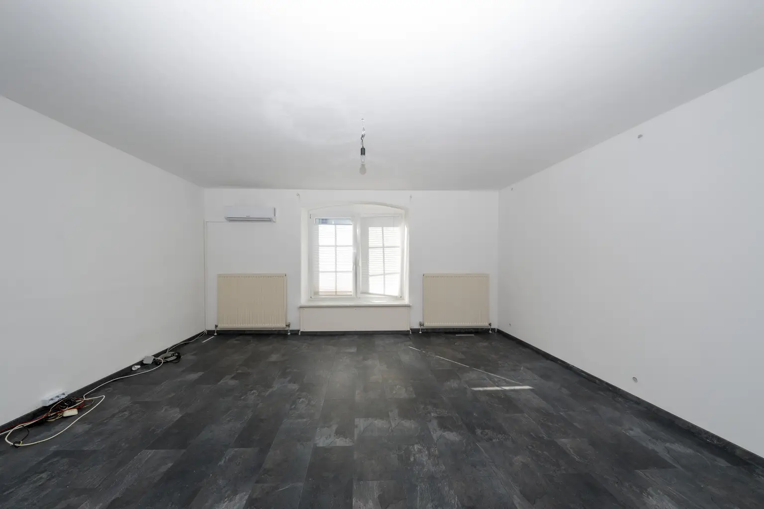 Charmante 2-Zimmer-Wohnung mit Terrasse im Innenhof