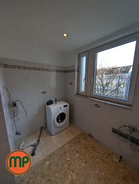 Großzügige Eigentumswohnung mit Parkett – Top City-Anbindung mit U1