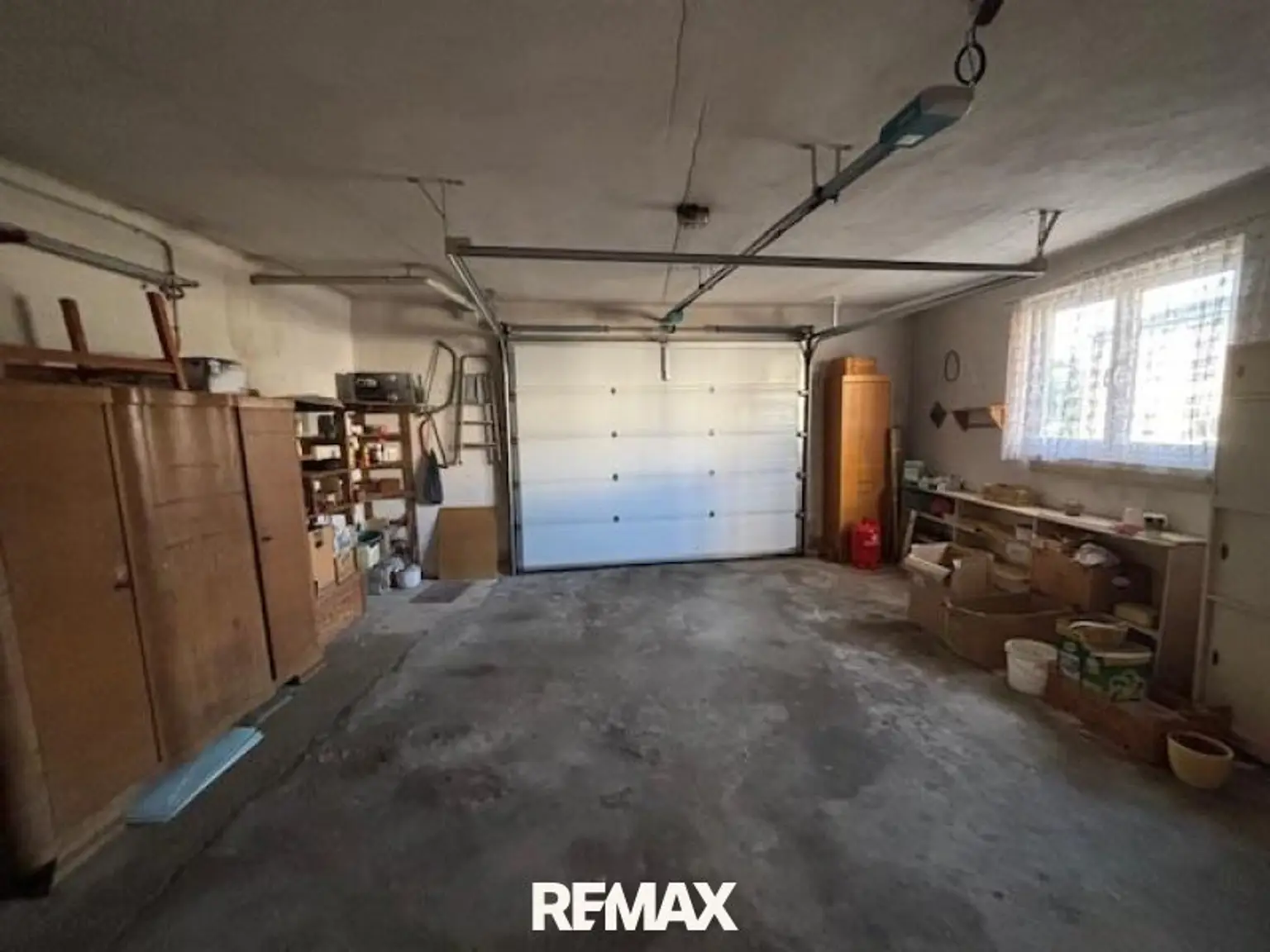 Garage 1
