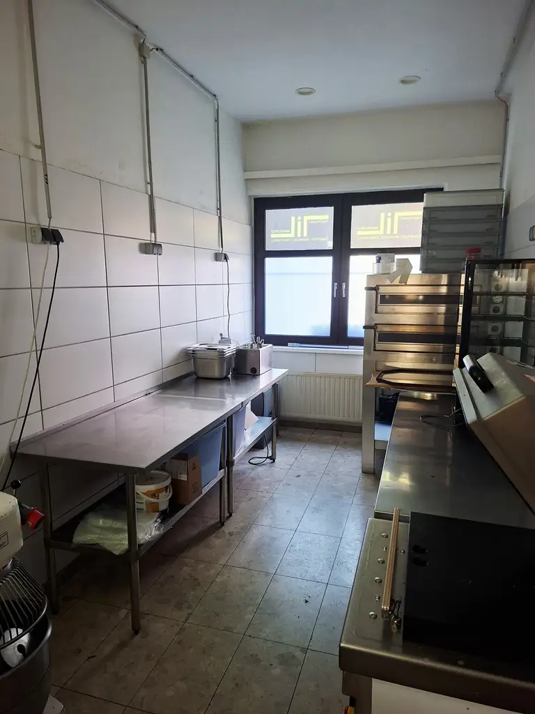 TOP Location mit umsatzstarkem Gastro-Konzept sucht Nachfolger!